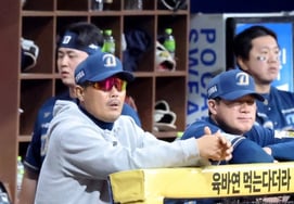 '6walk+6hits' yielding 'merely' 1 run: NC Dinos' lineup overhaul, Matt Davidson moved to 6th spot → Lee Ho-jun sighs, "I don't want to change it either, but I have to..."