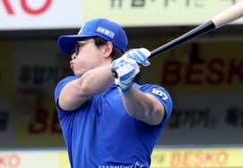 [Photo] Park Seung-gyu's 'Mind-Reading Skills as a Problem Solver'