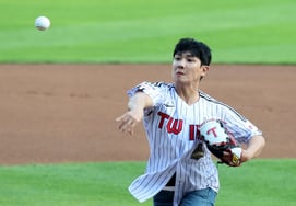 [Chụp ảnh] Đến đây thì tốt rồi Diễn viên Lee Joon "