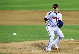 [One Quick Look] "The final out was made by reflex!" Yoo Young-chan records 11 consecutive saves