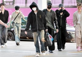 BTS『アメリカツアー出発します！』！' [★写真]