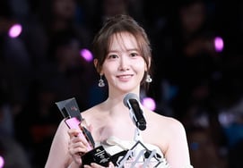 Им Юна, горячий юнфродит...Звездный рейтинг 女 2 место для актера