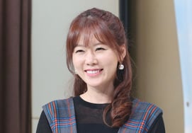 『母認知症』のアン・ソンヨン、夫との別居を語った 「他人より劣る…」すべてが最悪」 [スター・イシュー]