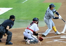 [Фото] Но Си Хван: "Удар в контрольном качели первого удара"