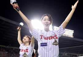 [Фото] 'Бейсбол не закончился!  Поехали вспять!' Лидер LG Chair Го Е Джи