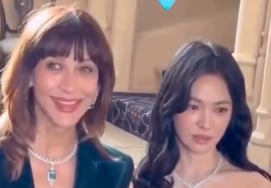 Song Hye Kyo khoe ảnh chụp chung với Sophie MarceauKhoe nhan sắc cấp quốc bảo