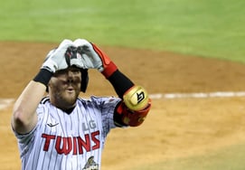 [一下子] "让遗憾的LG队球迷感到轻松的第9局下半局1人出局后打出本垒打"的蚕室奥泽邦奥斯汀