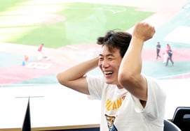 [Фото] «Я избегала весеннего солнца, и мое лицо стало лучше.' Ким Кван Хван