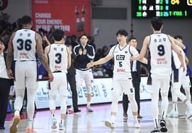 'The scent of two years ago' Regular season slump → PO surge... KCC transforms again, citing "will to win the championship"