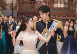 IU♥边宇硕，今天（25日）众望所归的华尔兹舞派对...戒指求婚预告 [21世纪大军夫人]