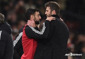 'Saudi 400 billion won offer rejected, staying at Man Utd': Bruno "Carick must be appointed permanent manager" strongly supports... "Reason for not leaving even with 1.4 billion won weekly salary"