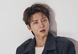 Nam Woo-hyun to sing the national anthem today (26th) at T1's home ground; e-sports scene also captured