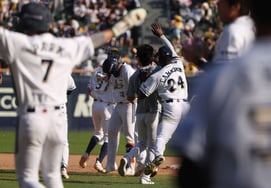 "第10集"斗山创造新历史！ 终结主人公诞生，总指挥"起到了很大的作用"" 极力称赞的另一位是？ [蚕室现场评论]