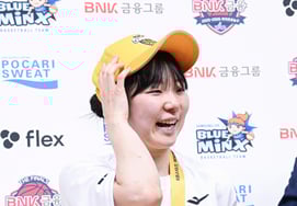 "MVP первого чемпионата мира" Хо Е Ын: "Много беспокоится о популярности женского баскетбола... Думайте и выигрывайте на международных соревнованиях. [Место проведения: Йонъин]