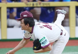 [Фото] Вон Чон Хён сертифицирован как шляпа для быстрого мяча