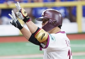 [相片儿] 金建熙取得3连胜，取得1打点