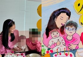 «Мама должна быть счастлива»...'Мама-одиночка' Ли Си Ён, 뭉클에 в письме в прошлое'