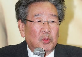 「国民の父」チェ・ブルアム、悲しい告白「幼少期に父と早すぎる別れ…」記憶はあまりない」 [パハ、チェ・ブルアムです]