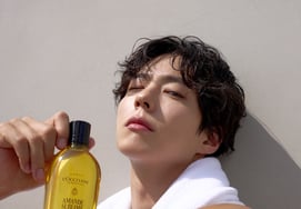 Park Bo Gum, áo không tay, nháy mắt = Cảm giác rất tốt [họa báo]