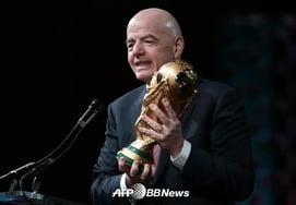 向超级碗进化的豪华世界杯，仅直观决赛的费用就达3千万韩元 [李钟成的体育文化&产业]