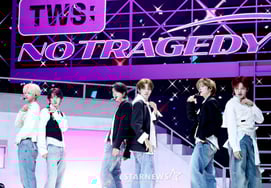 TOUR, Successful Comeback Stage [★Photo]