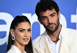 Ngôi sao thể thao nổi tiếng 'Lời thú nhận nghiện tình dục' Sata diện bikini để được nghỉ phép cùng bạn trai mới... Từ tuyển thủ EPL và NBA đến tennis