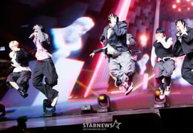 Live stage specialists NEXZ, new song 'Mmchk' tops real-time music charts