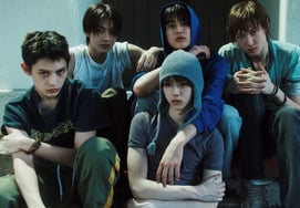 BTS и Tubatu также присоединились.Кортис "Красный" за неделю захватил шоу-платформу