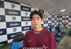 Пак Су Чжон, который получил от "Чудо удачи", головокружительное состояние "Окей→Я чувствую себя немного головокруженным..." Главный тренер "Дай мне еще один выходной"