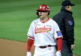 「278本塁打のベテラン」が打率1割の打者だなんて、「キム・ジェファン、2軍へ」指揮官の決断「問題はないが、乗り越えられない」 [大田現場]