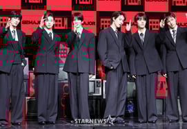 82美职棒大联盟，黑色正装完美消化 [★照片]