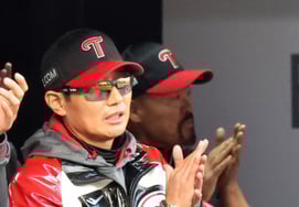 [フォト] 「第1回からはじけるんだね！」『 ヨム・ギョンヨプ監督