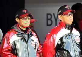 [フォト] 「集中しよう！」『 ヨム・ギョンヨプ監督