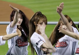 [フォト] チェ・イェナ、ミステリアスなチアリーダー