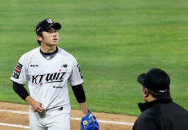 [Photo] 'I wanted to turn off the lights in the bottom of the 8th' Park Young-hyun