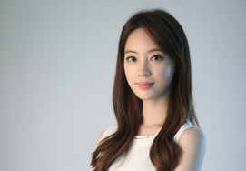 "丈夫被拘留"的梁贞媛今天（29日）接受警方调查检察厅对涉嫌诈骗的案件展开对质调查 [Star Issue]