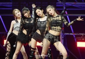 Kiss of Life đứng đầu BXH K-Pop Up2 giải thưởng trên chương trình âm nhạc