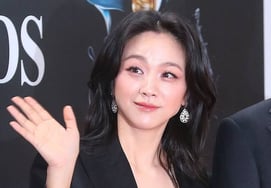 [chính thức] Thang Duy thông báo mang thai lần thứ hai trong phim '47 tuổi'Hoàn toàn không thể dự đoán được".