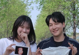 'Choi Hyun-seok's daughter' Choi Yeon-soo, ♥Kim Taehyun, shares full-term pregnancy photo: "Self-esteem dropped, but... for the memory"