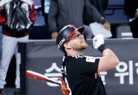 [Фото] 'Так низко' человек.