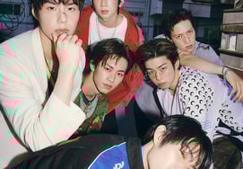 82名职业选手以6人6色的恶童形象证明是"画报匠人"