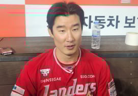 "我的记录没关系，只让球队赢球吧"，放弃自己，猛击"得分权击球率0.444" "合同的最后一年"价值飙升