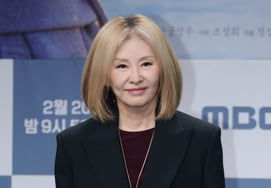 66歳ユーチューバー、第二の全盛期..イ・ミスク、イ・ジャンウ所属事務所と別れ『FA大物急浮上』
