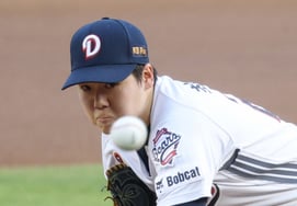 [フォト] チェ・スンヨン『変化球勝負』