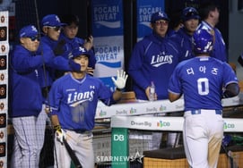 [相片儿] 朴振万导演执导的《迪亚兹 Good Job》