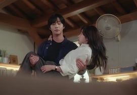 An Hyo-seop: "Let's meet every day." · Cho Won-bin's Iron Wall Mode is Lifted [Sold Out Again Today]