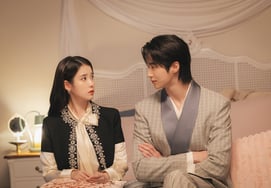変ウソク、♥アイユの家族に会ったんだけど..席を蹴って出て行った『緊張』 [21世紀の大軍部人]