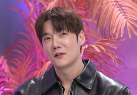 "On the third anniversary of the death of a close friend"... Choi Jin-hyeok tears up after passionately singing 'Eternal' by the late Choi Jin-young [Immortal Songs]