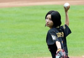 [フォト] 子どもたちのソヨン、四球は全く嫌いだから