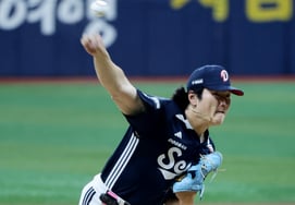 [Photo] 'A losing streak is not in my dictionary!' Doosan's Kwak Bin